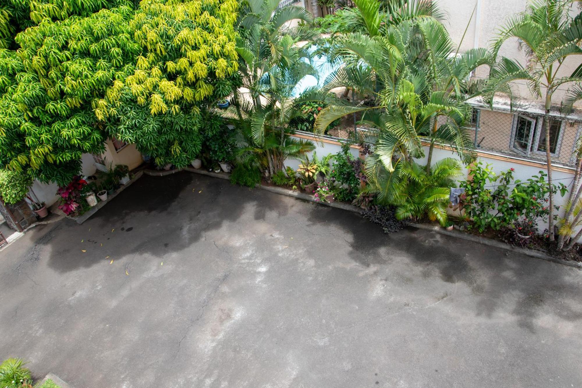 Le Gerbera Campsite *